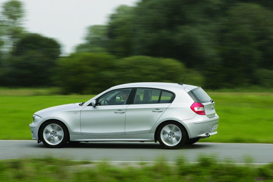  BMW 1-Series 5-Door 2005 года  (фото 53 из 187)